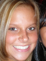 Person who looks like Jennifer Hawkins