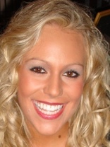 Person who looks like Mariah Carey