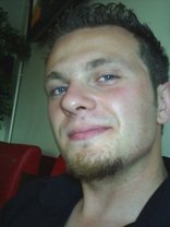 Person who looks like Kyle Brandt