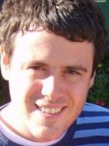 Person who looks like Eric Szmanda