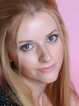 Person who looks like Heather Graham