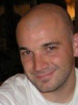 Person who looks like Evan Handler