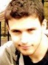 Person who looks like David Boreanaz