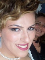 Person who looks like Cara Buono