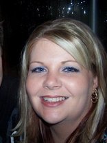 Person who looks like Emily Bergl