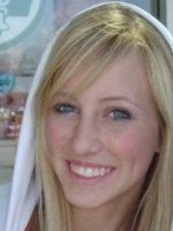 Person who looks like Ashley Tisdale