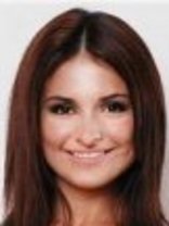 Person who looks like Mía Maestro