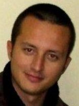 Person who looks like Eddie Kaye Thomas