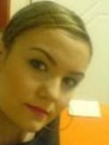 Person who looks like Gwen Stefani