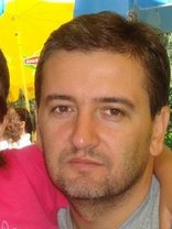 Person who looks like Matthew Broderick