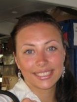 Person who looks like Christy Turlington