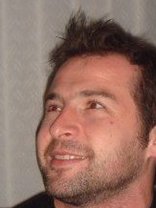 Person who looks like Jason Lee