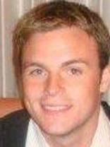 Person who looks like Steve Howey