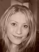 Person who looks like Hilary Duff