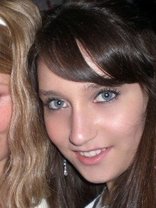 Person who looks like Zooey Deschanel