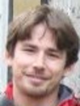 Person who looks like Josh Hartnett