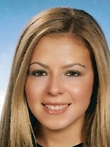 Person who looks like Shakira