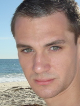 Person who looks like Jason Lewis