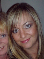 Person who looks like Goldie Hawn