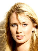 Person who looks like Kiera Chaplin