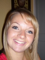 Person who looks like Jaime Pressly