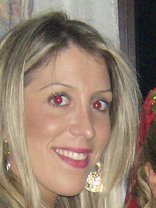 Person who looks like Tori Spelling