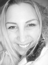 Person who looks like Deborah Gibson