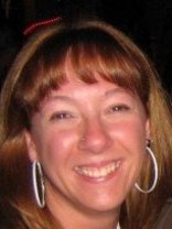 Person who looks like Elizabeth Peña