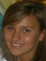 Person who looks like Elizabeth Hendrickson