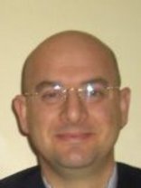 Person who looks like Joe Pantoliano