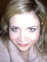 Person who looks like Mae Whitman