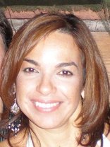 Person who looks like Eva LaRue