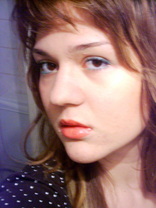 Person who looks like Julia Stiles