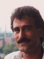 Person who looks like Tom Selleck