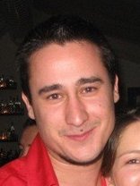 Person who looks like Kyle Chandler