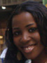 Person who looks like Kelly Rowland