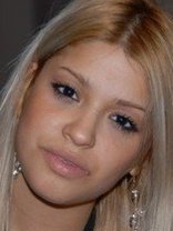 Person who looks like Jessica Alba