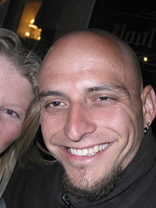 Person who looks like Howie Mandel