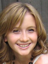 Person who looks like Taylor Dooley