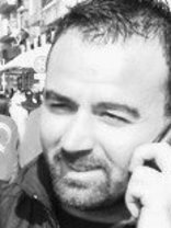 Person who looks like Jason Lee