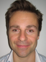 Person who looks like Hank Azaria