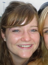 Person who looks like Ellen Pompeo