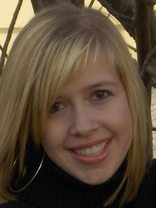 Person who looks like Courtney Peldon