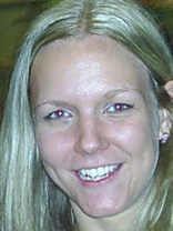 Person who looks like Elizabeth Perkins