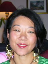 Person who looks like Sandra Oh