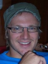 Person who looks like Joe Pantoliano