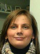 Person who looks like Emily Deschanel