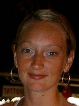 Person who looks like Uma Thurman