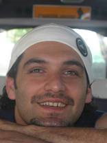 Person who looks like David Charvet