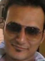 Person who looks like Peter Facinelli